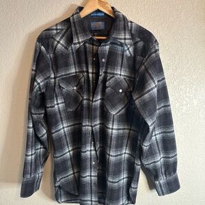 Men’s Pendleton Size Large